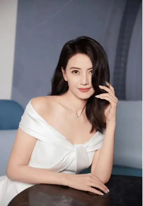 女明星卸妆后,真实颜值曝光,刘涛竟成最大赢家?