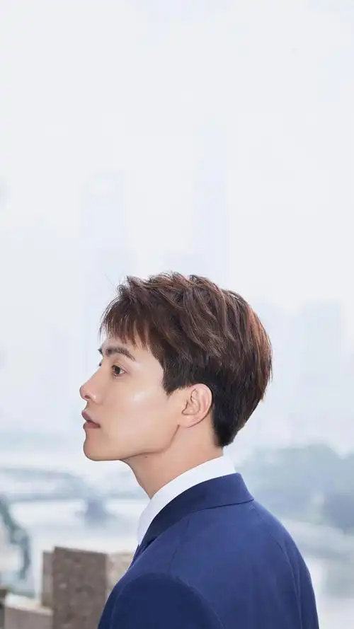 帅气小生马天宇