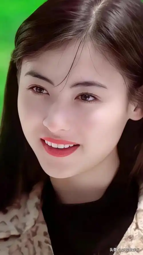 张柏芝年轻时好漂亮年轻时的张柏芝这也太嫩了吧清纯漂亮