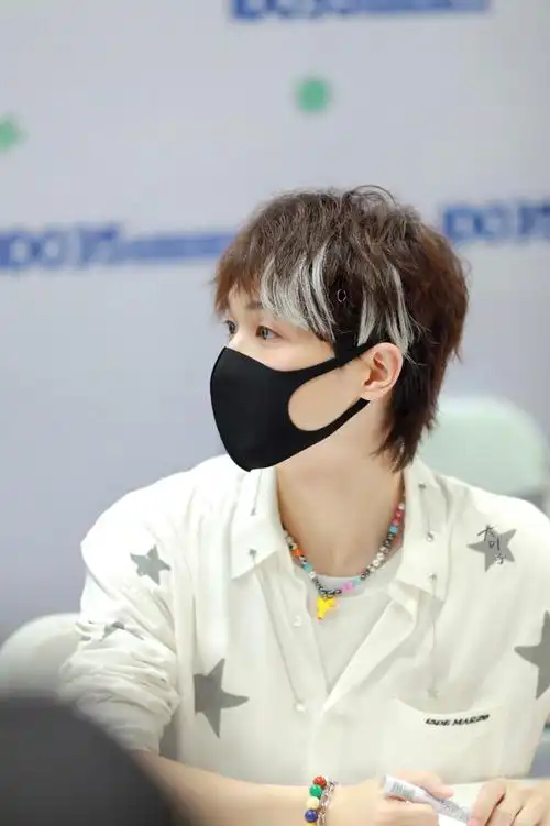 *倒霉死勒 *[吴韬/配音演员/cv/活动督主有病线下] *来源微博,有水印