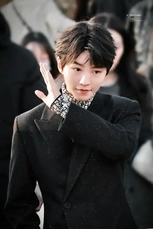 王俊凯巴黎时装周预告##王俊凯 巴黎时装周