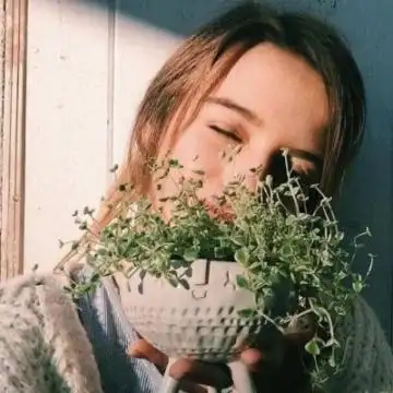 2020最新漂亮欧美女生头像大全 最吉利好看的微信头像女生