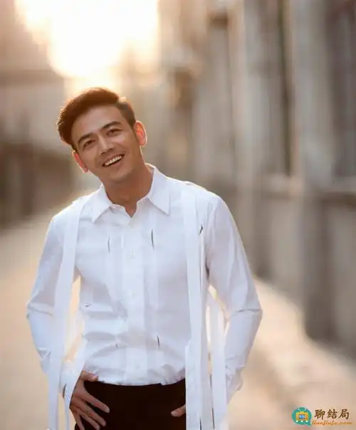 杨烁写真(7514185)_明星库-聊结局