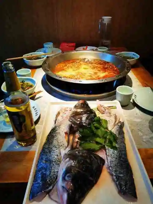 很久就知道这家店了一直没有机会慕名前来6点多就