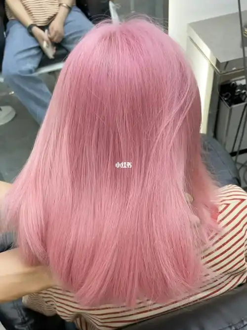 无滤镜樱花淡粉色系发色