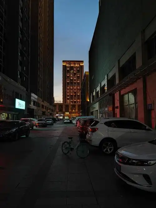 随手拍一下傍晚的街道