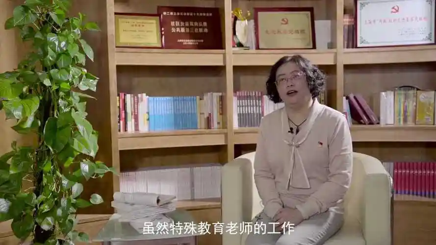 五里桥改革开放人物访谈-周怡