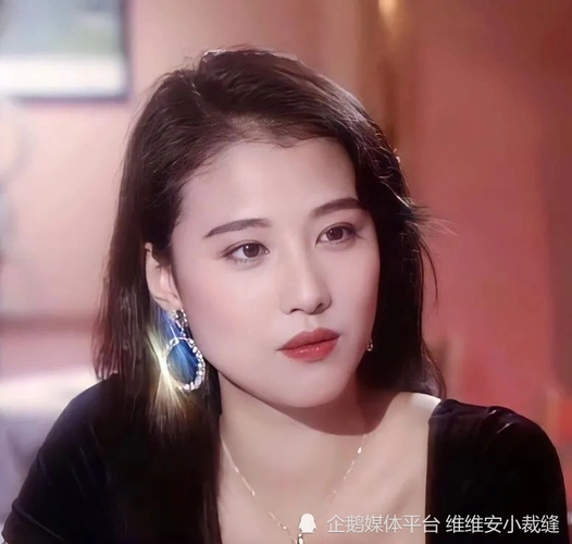 80年代的港星有多时髦从款式到配饰凭港风经典元素再次惊艳了整个时尚