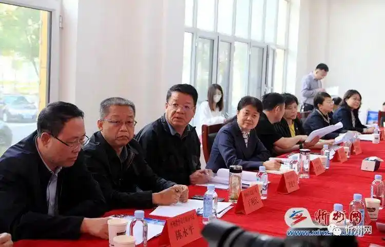 忻州市政府副市长贾玲香在繁峙调研