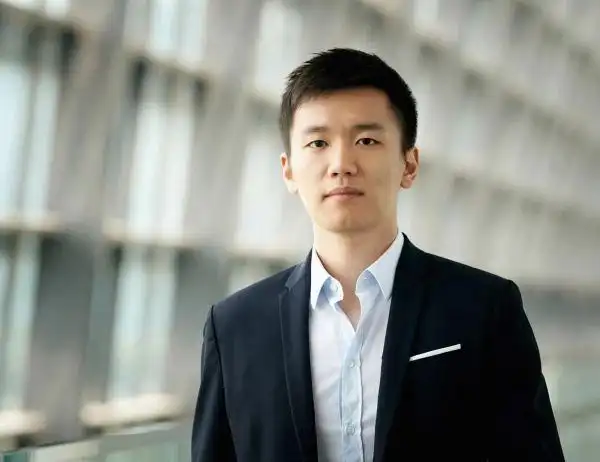 苏宁少帅张康阳以足球连接中国与世界