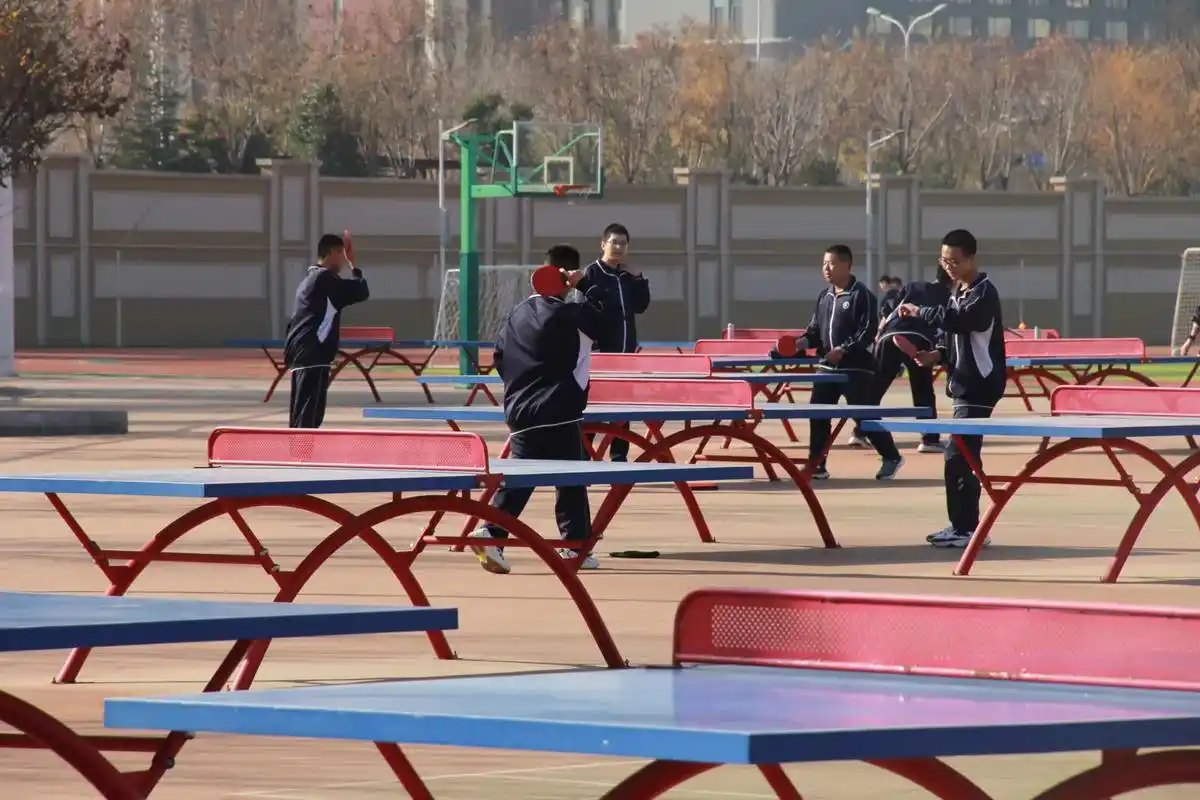 体育课低质照片流出#篮球男孩 #记录校园生活 #学生时代 # - 抖音