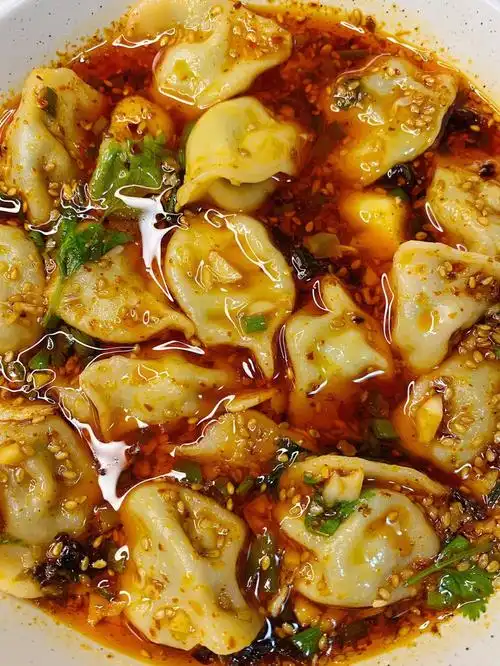 巨好吃的酸汤水饺百吃不厌