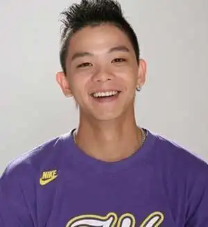 林子善这个名字你也许不太熟悉,但是说到《喜剧之王》里那个演《雷雨