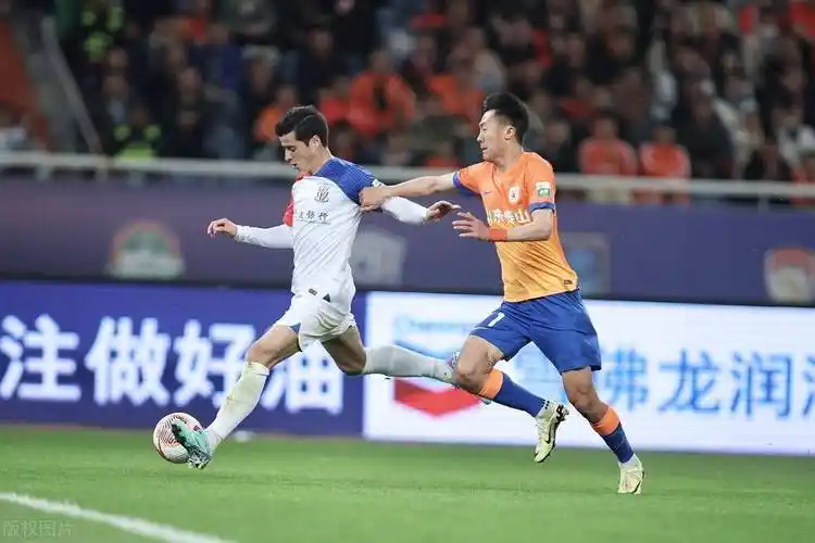 中超联赛特谢拉双响徐皓扬世界波申花30泰山取得3连胜