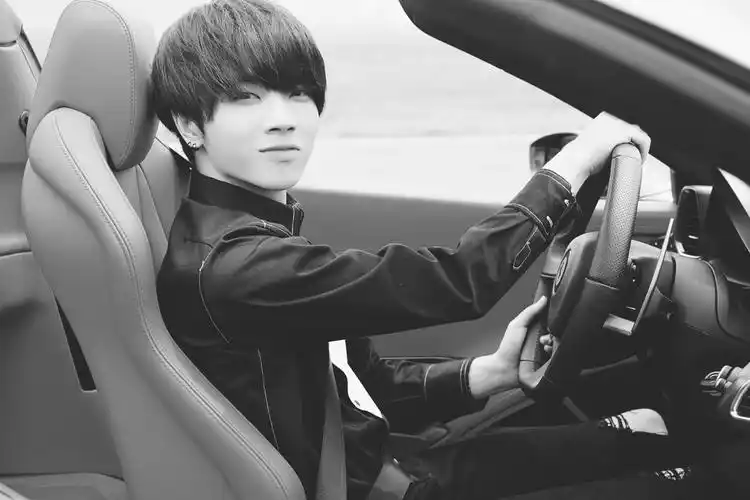 [华晨宇][分享]150710 华晨宇练飞车 演唱会挑战极速