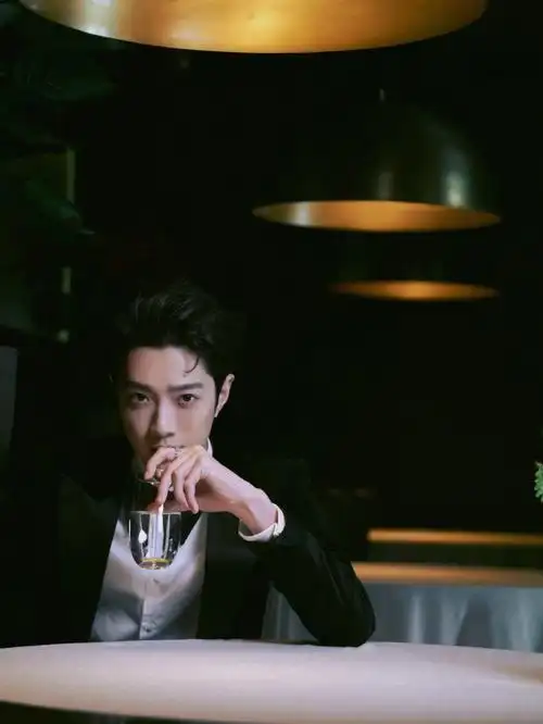 赖冠霖时尚先生