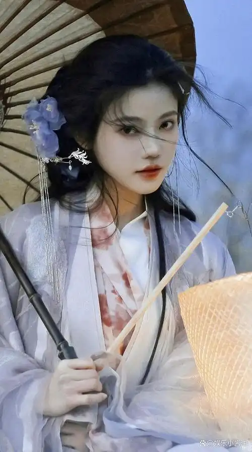 近几年,古风文化在年轻人中逐渐流行起来,特别是汉服这类,在一些地方