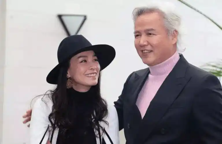 别再说张庭老公丑了!