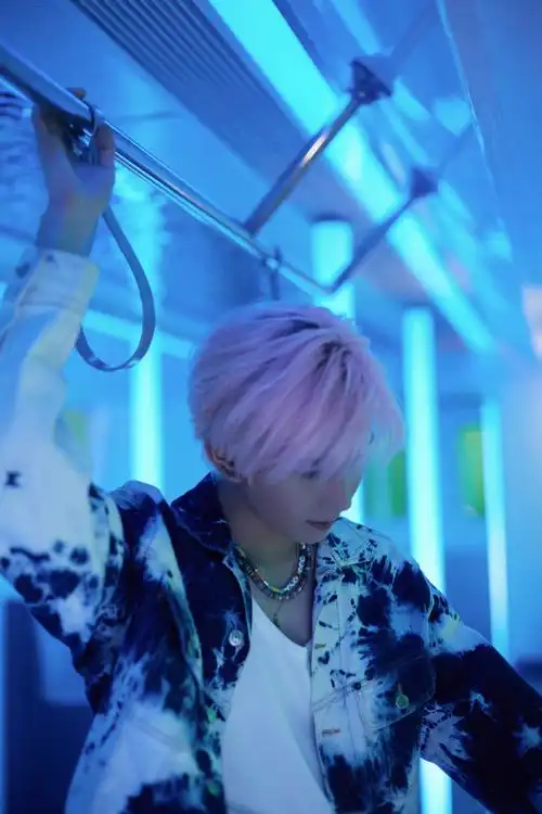 王源电影盗火者##bally全球品牌代言人王源