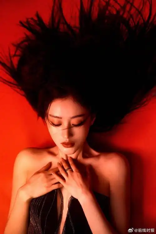 张天爱下颚线##张天爱红玫瑰妆