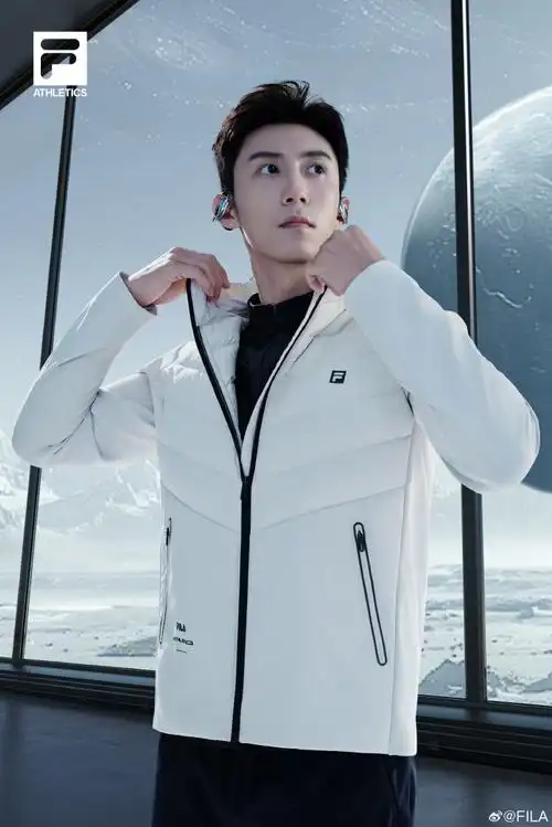 fila时尚运动代言人黄景瑜##fila健康男士