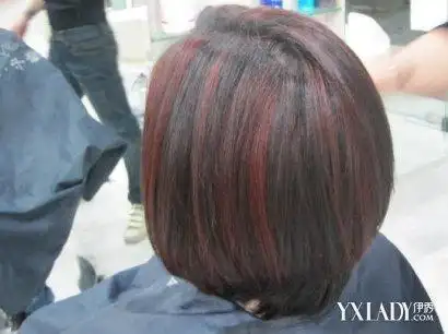 百变短头发漂染是那一头率性短发