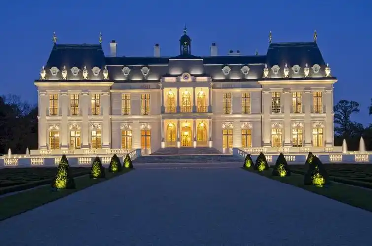 世界上最奢侈的豪宅,地下室竟然藏着一座水族馆