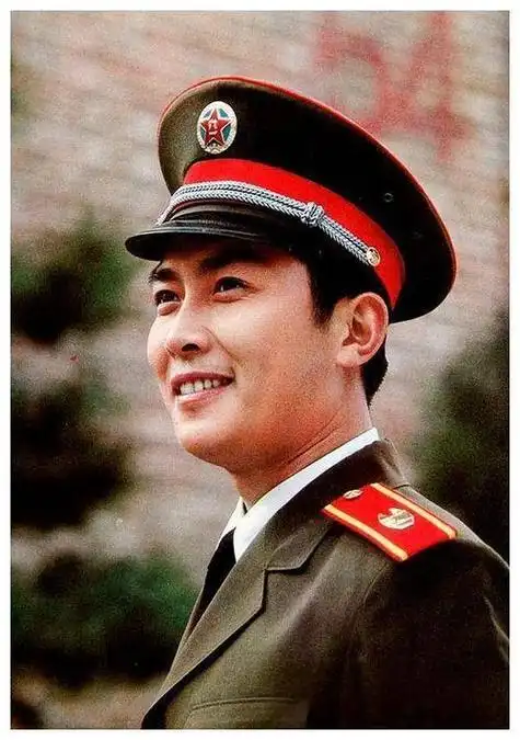 唐国强71岁告别演员生涯迈入新征程天道酬勤