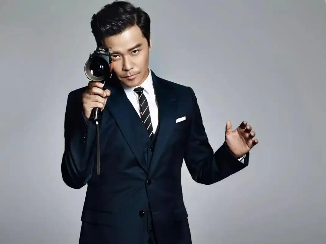 陈思诚再发文宣传唐探3不回应暗讽徐峥风波