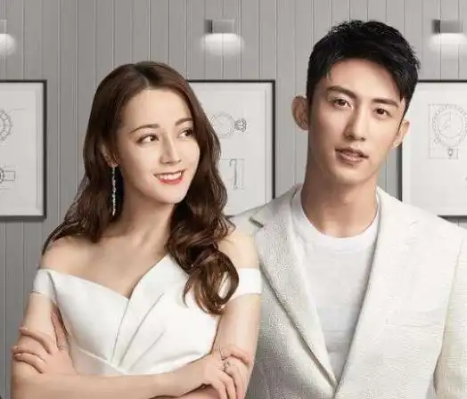 迪丽热巴恋情事件疑似被实锤,迪奥邀请她去时装周,称呼她为夫人