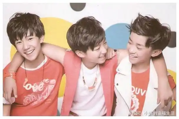 王俊凯,比易烊千玺,差吗?怎么走着走着,人生就完全不一样