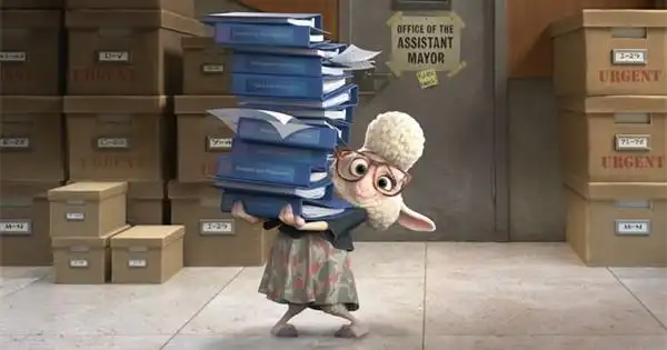 美队新恋情曝光 恋上《疯狂动物城》"羊市长"