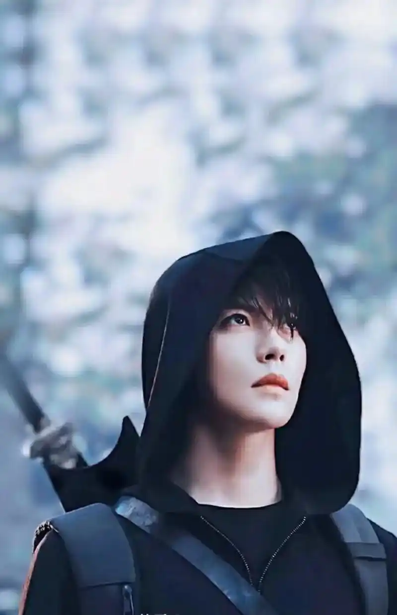 张起灵 #肖宇梁 #曾舜晞 #宇日俱曾 #图片来自网络 - 抖音