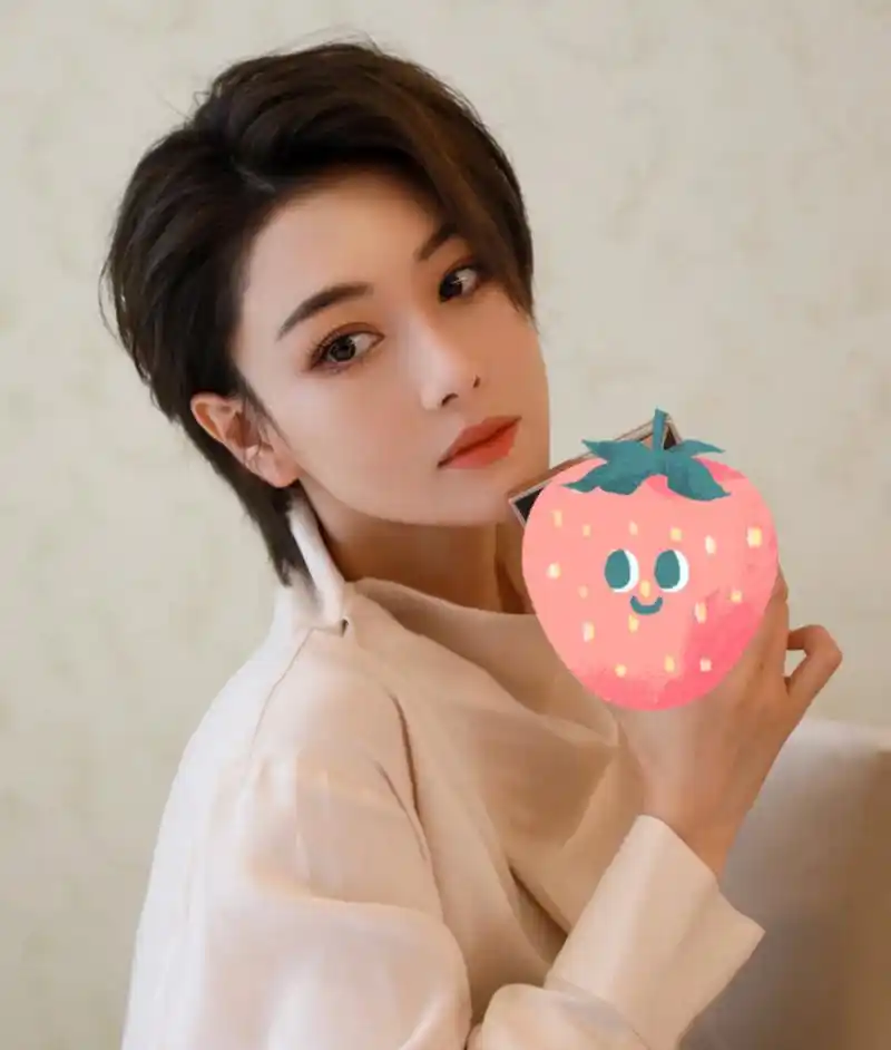 女士短发酷感帅气短发~超有气质 夏季非常适合的超酷帅气短发发型