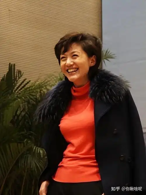 央视主持人海霞我这辈子最正确的决定就是为科学家丈夫生女儿