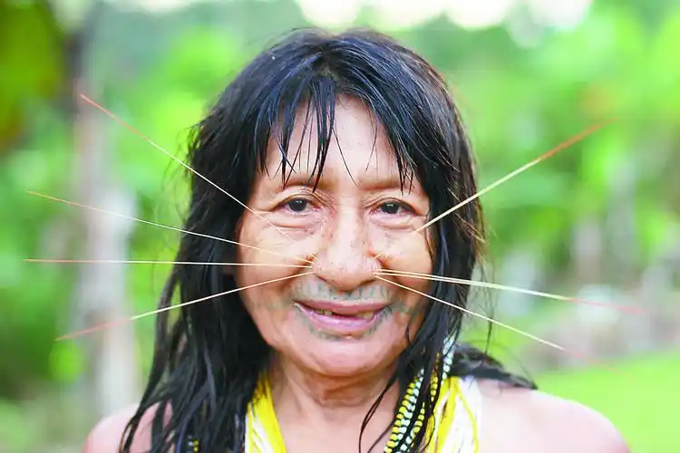 "长"胡须的女人