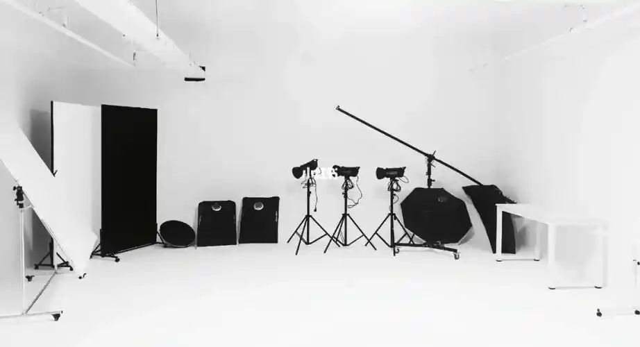 马鞍山影棚出租商业摄影无影棚