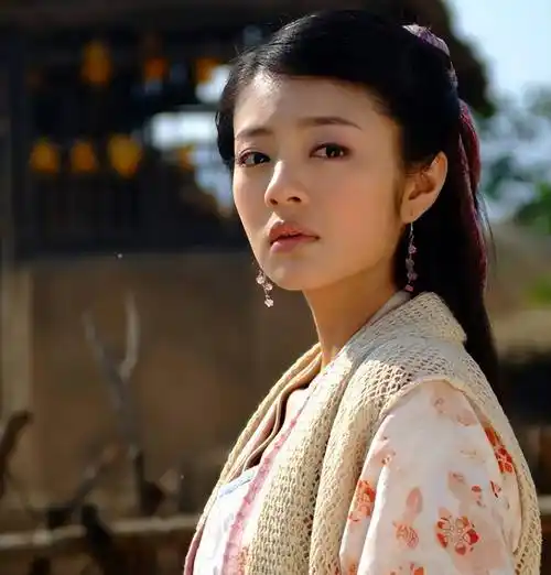 《仙剑奇侠传》中的林月如一角被人熟知,再到《倚天屠龙记》 中的赵敏