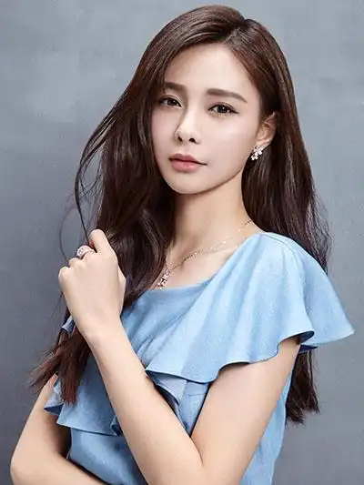 沈梦辰商演出场费多少沈梦辰代言费报价