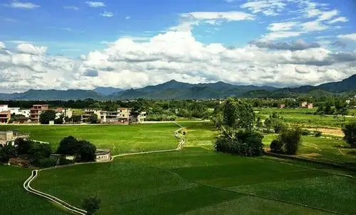 罗镜镇,中国的美丽乡村