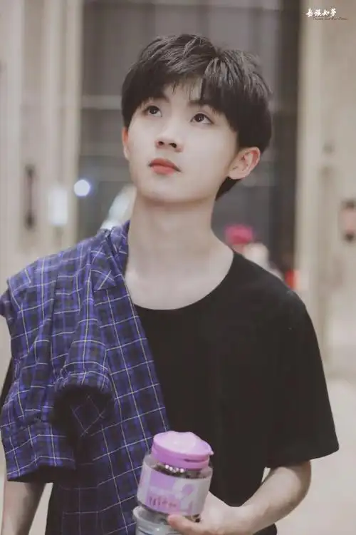 台风少年团-马嘉祺