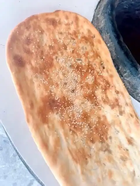 俺们河南商城县贼贼出名的烧饼,脆嘣滴