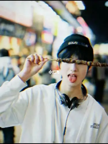 朱志鑫 未来一定会成为超级偶像的!