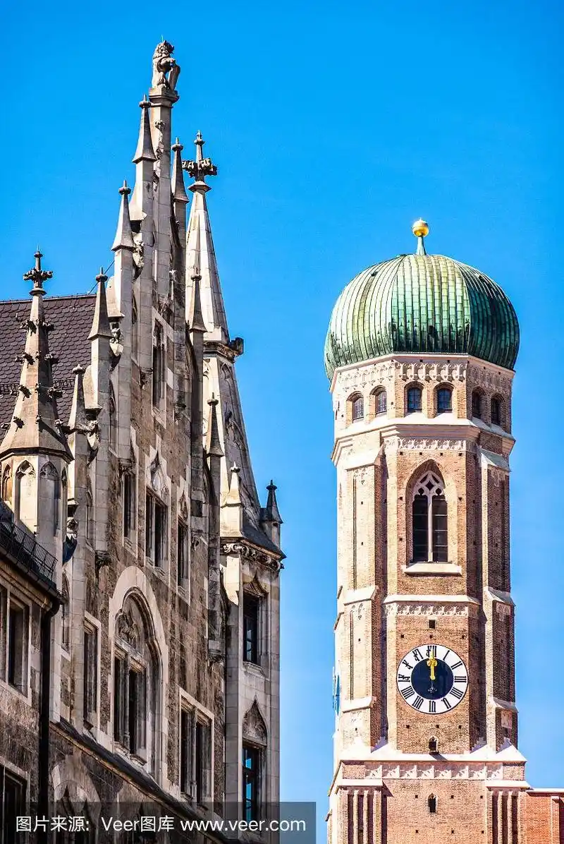 著名的慕尼黑大教堂-圣母大教堂