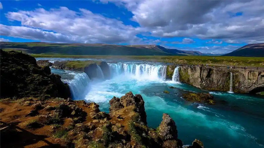 壮丽瀑布风景高清桌面壁纸高清大图预览1920x1080_风景壁纸下载_美桌