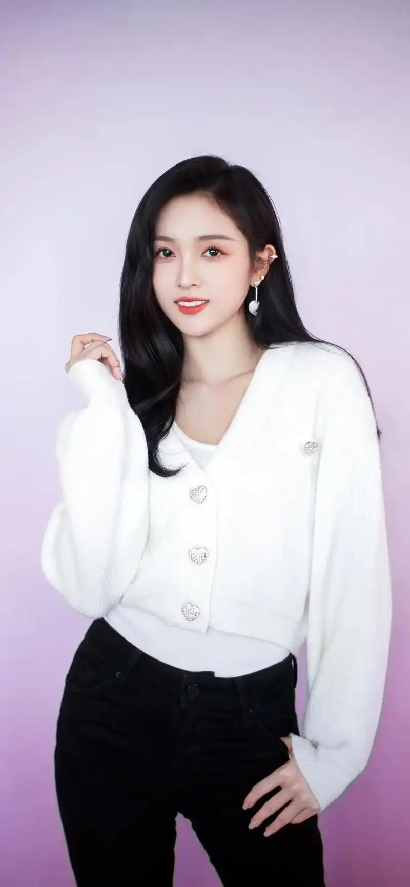 明星壁纸分享吴宣仪今日分享明星壁纸吴宣仪