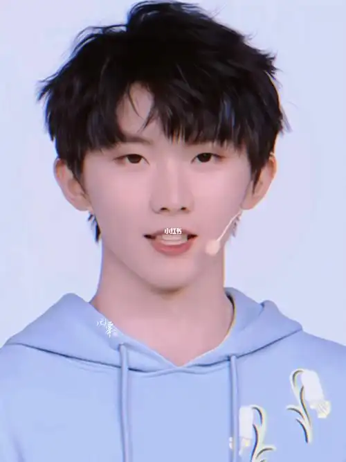 马嘉祺谁教他这么笑的啊啊啊