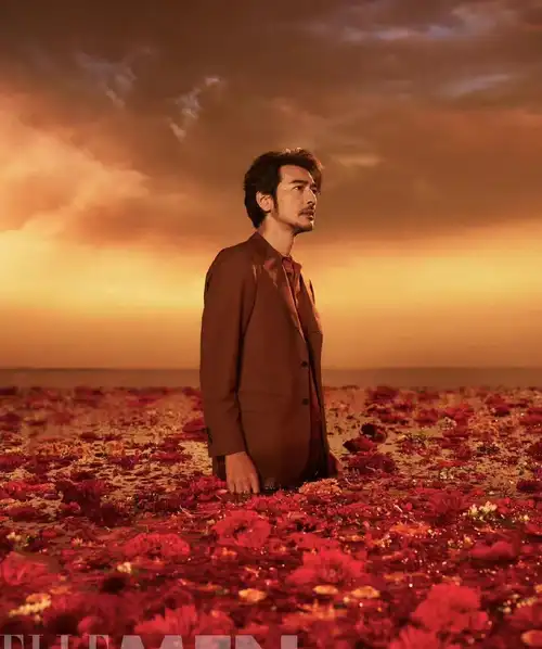 49岁金城武络腮胡新造型,新片成本四个亿,网友:望穿秋水_社交_平台