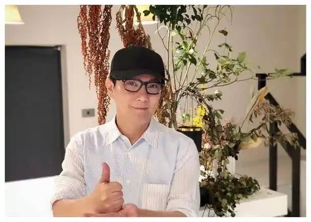 张信哲的低调掩盖的"壕"之迹,亿万豪宅揭秘,引人瞩目_音乐_乐坛_歌坛