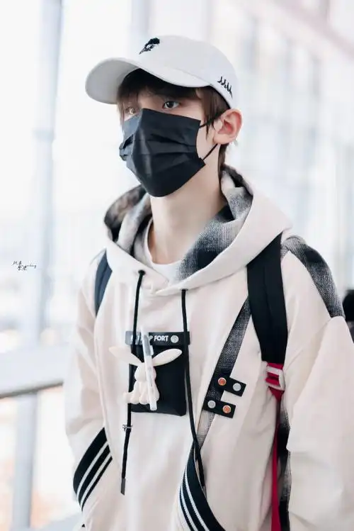 左航zh超话96#今日星拍放送#97#tf家族三代飞韩国#一起去更远的